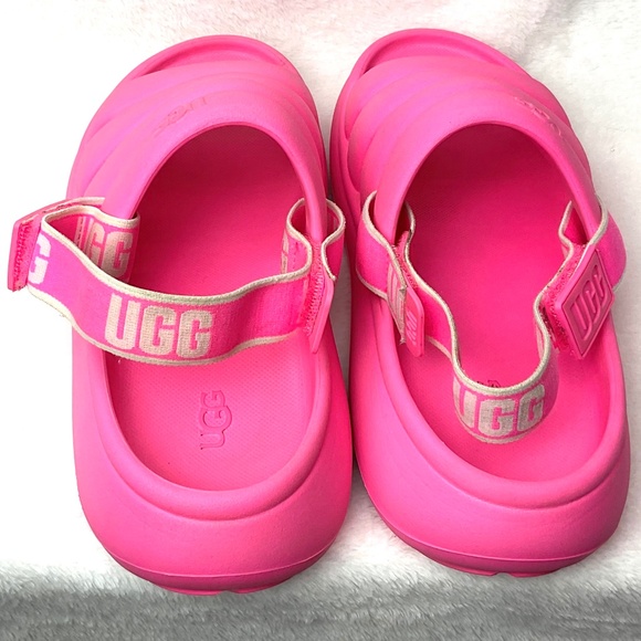 UGG Big Kids Sport Yeah Sandals Taffy Pink Size 4K - Picture 5 of 14